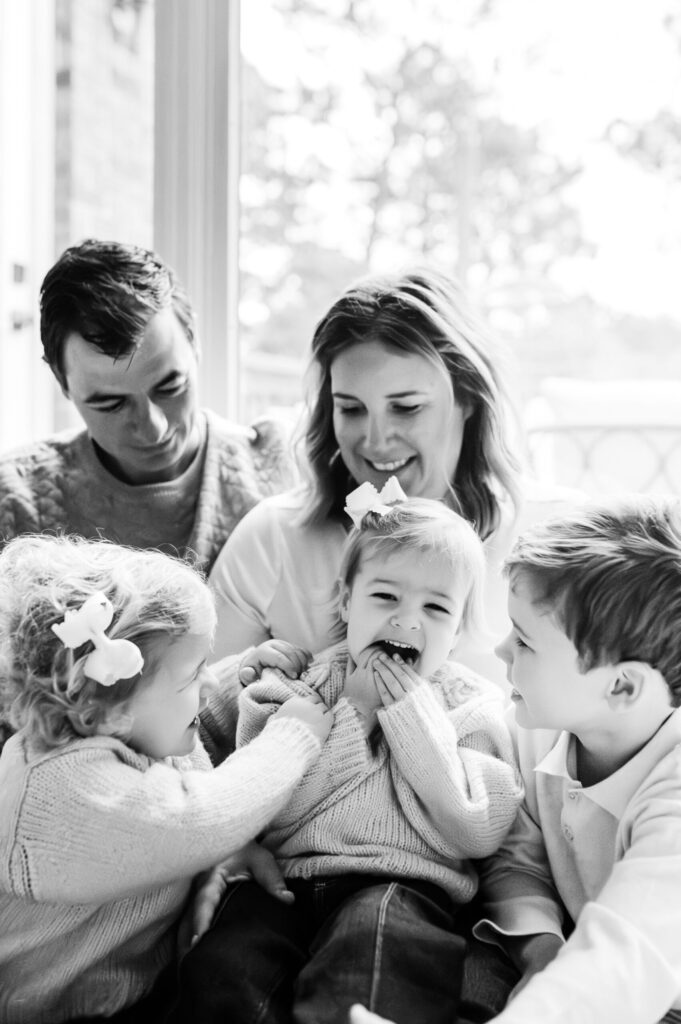 photography-client-pain-points Genuine giggles, sibling silliness, and loving glances—this is what at-home magic looks like - photography client pain points